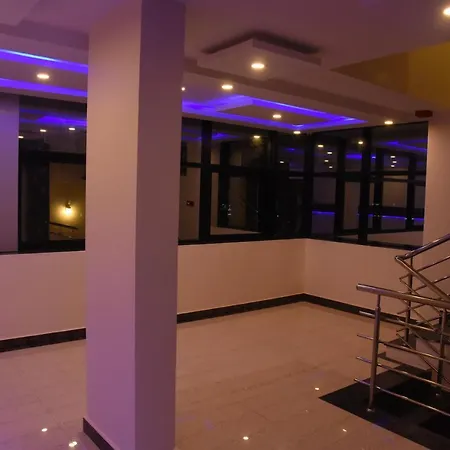 Grand Kubera